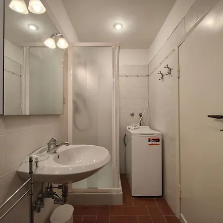 Apartment Fiesolana Studio-2 Pax *